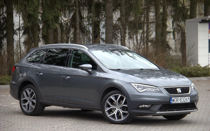 Seat Leon cena 54900 przebieg: 167000, rok produkcji 2017 z Boguszów-Gorce małe 466